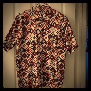 Men’s geometric printed shirt